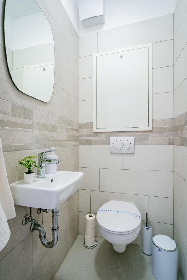 Fox Premium & Free Private Parking Appartement Boedapest